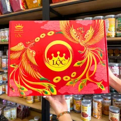Chỗ sỉ hộp Bánh Tết Lộc Thịnh Vượng Số 2 - Bộ Quà Tết Cặp Công Kinh Đô Lộc Thinh Vượng 8 Món 1,0914kg