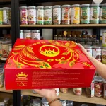 Chỗ sỉ hộp Bánh Tết Lộc Thịnh Vượng Số 2 - Bộ Quà Tết Cặp Công Kinh Đô Lộc Thinh Vượng 8 Món 1,0914kg