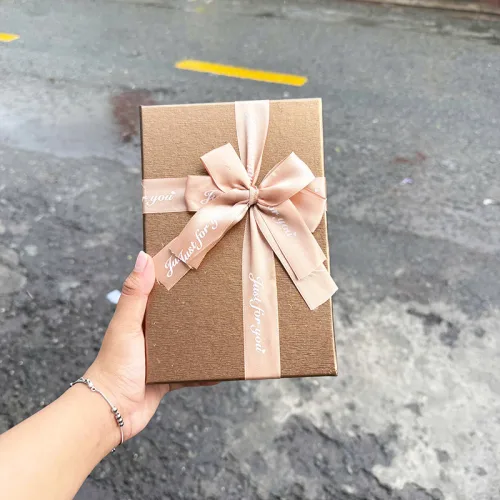 Chuyên sỉ hộp Quà Giấy Chữ Nhật Lớn Nhiều Màu Nắp Rời Có Thắt Nơ - Hộp Không Có Hoa Rơm