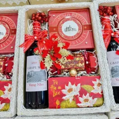 Hộp Quà Tết Chữ Nhật Rượu Vang Nho - Quà Tặng Tết - Quà Trang Trí Tết
