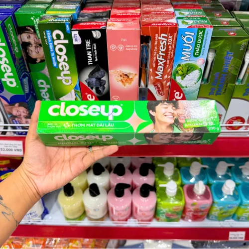 Chuyên sỉ kem Đánh Răng CLOSEUP Bạc Hà Thơm Mát 230g