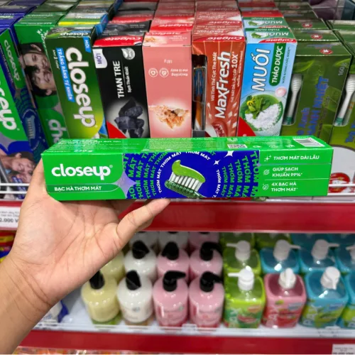 Chuyên sỉ kem Đánh Răng CLOSEUP Bạc Hà Thơm Mát 230g