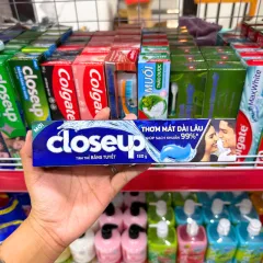 Kem đánh răng Closeup Băng Tuyết sạch khuẩn 99%, tuýp 230g