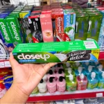 Kem đánh răng CloseUp Detox than hoạt tính, tuýp 230g