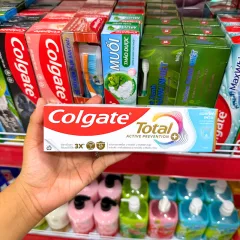 Shop sỉ kem Đánh Răng Colgate Total Active Fresh Xanh 3X 150g
