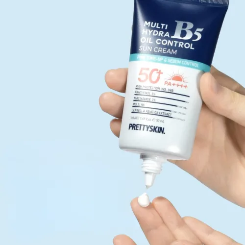 PrettySkin Kem Chống Nắng B5 Màu Xanh Dương Đậm 50ml