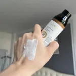 Cocoon Kem Chống Nắng Bí Đao 50ml Cho Da Dầu Mụn Nhạy Cảm