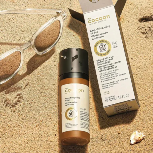 Cocoon Kem Chống Nắng Bí Đao 50ml Cho Da Dầu Mụn Nhạy Cảm