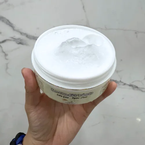 Shop sỉ kem Chua Kích Trắng Da Body Sữa Gạo Ngọc Trai Alpha Cosmetic 200g - Kem Cốt Trắng Da Body