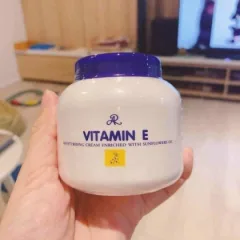 Kem dưỡng ẩm AR Vitamin E Thái Lan 200g cho mặt và body