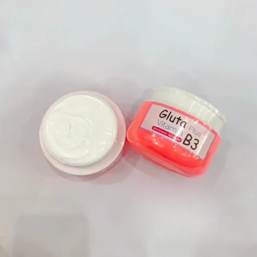 Kem dưỡng da toàn thân 250g Gluta Plus Vitamin B3 Whitening Serum