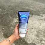 Vaseline Gluta Hya 70X Gluta Hya Dưỡng Thể Màu Xanh