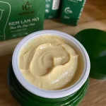 Shop sỉ kem Dưỡng Trắng Nách Huỳnh Đỗ Cosmetics 20g - Tặng 1 Chai Xịt Khử Mùi Hôi 30ml