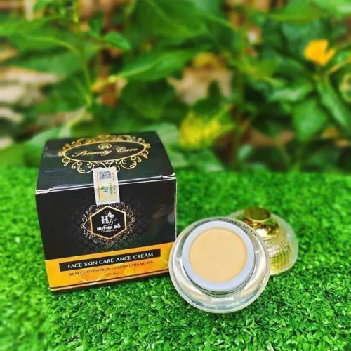 Kem Face Huỳnh Đỗ Chuyên Mụn Trắng Da