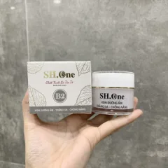 Kem dưỡng da mặt B2 SH One Trắng từ chiết xuất lá tía tô, dưỡng ẩm trắng da