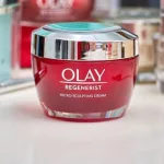 Kem dưỡng ẩm da mặt ban đêm Olay Regenerist Micro-Sculpting Cream 50g