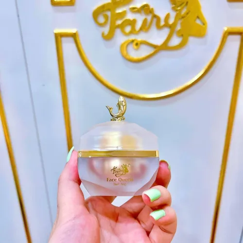 Kem Face Super Vip Whitening Queen Fairy Cosmetics tặng Gel Tẩy Tế Bào Chết