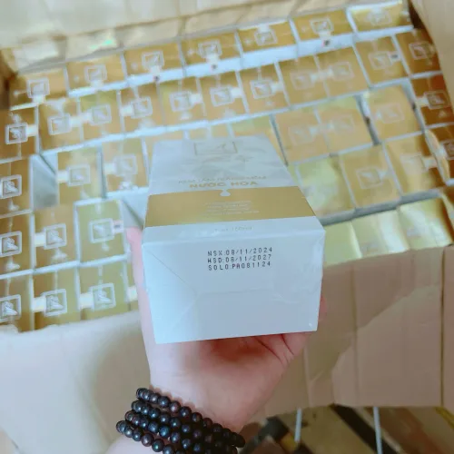 Kem tắm trắng mềm nước hoa A Cosmetics bản 2024