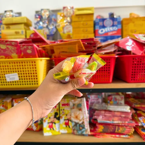 Nguồn hàng sỉ kẹo Dẻo Hàng Xá Bắp Nhiều Màu 200g/Hộp