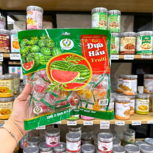 Chọn kẹo dưa hấu theo nhu cầu của khách hàng