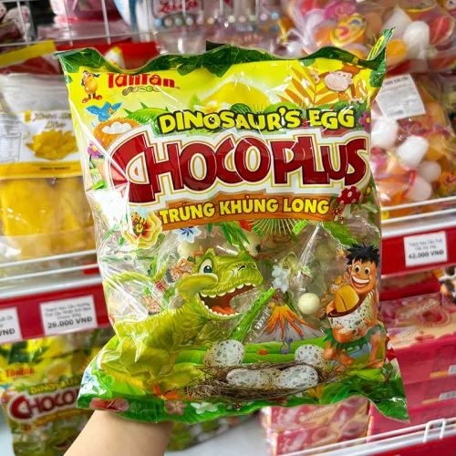 Cách tư vấn kẹo Trứng Khủng Long Socola Tân Tân 96g cho khách