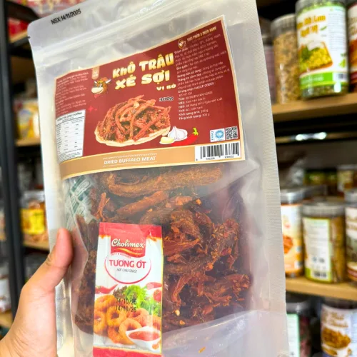 Khô trâu xé sợi tẩm vị bò, túi zip bạc 300g
