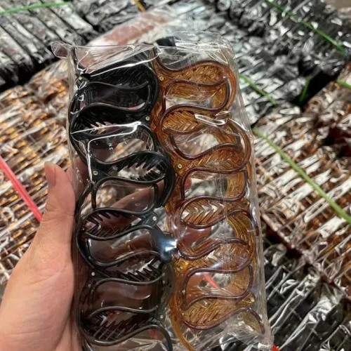 Nơi lấy sỉ lố 12 Kẹp Càng Cua 3 Răng 2 Màu Nâu Và Đen