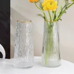 Chuyên sỉ lọ Hoa Thủy Tinh Trụ Sọc Viền Vàng Lucas 21x7x10cm