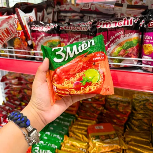 Gợi ý đưa mì gói 3 miền lên kệ và kênh bán online