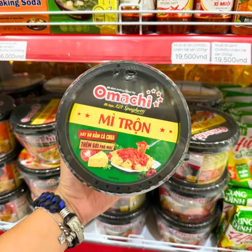 OMACHI Mì Spaghetti Trộn Xốt Phô Mai Dạng Tô 105g