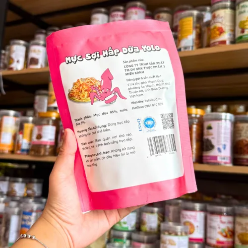Mực ống sấy khô xé sợi Yolo, gói 100g