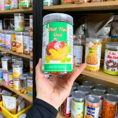 Nguồn hàng sỉ mứt Ngũ Quả Thơm Ngon (Ô Mai Đào Hồng, Ô Mai Đào Bổ, Ô Mai Mận Cơm, Kiwi Sấy Dẻo, Xoài Sấy Dẻo) 500g - Hũ Pet