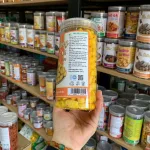 Shop sỉ nui Vàng Chiên Tỏi Ớt Thơm Ngon 300g - Hộp Pet