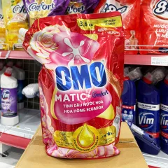 Shop sỉ nước Giặt OMO Matic Cửa Trên Tinh Dầu Nước Hoa Hoa Hồng Ecudor 3.6kg