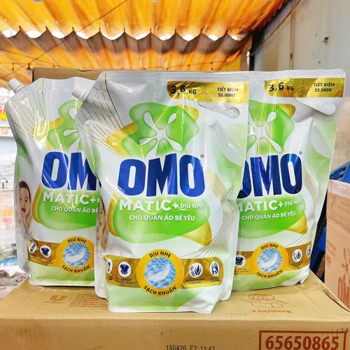 Nước Giặt OMO Matic Cửa Trên Dịu Nhẹ Cho Quần Áo Bé Yêu 3.6kg