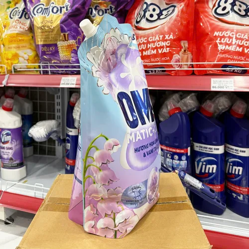 Nước giặt OMO Matic 3.6kg cửa trước, hương Hoa Linh Lan & Vani Trắng