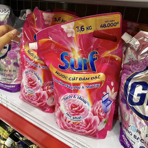 Nước giặt SURF hương Hồng Pháp & Nhài Tây dạng túi 3.6kg