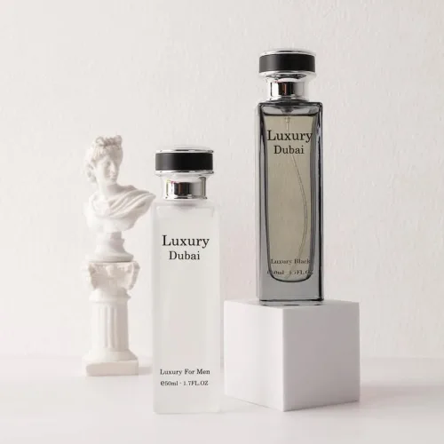 Chỗ sỉ nước Hoa Luxury Dubai Luxury Black Màu Đen Mùi Nam 50ml