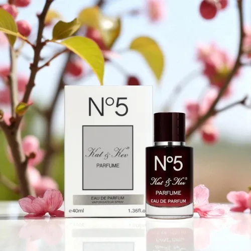 Chuyên sỉ nước Hoa Nữ Kat Kev Parfume N5 40ml - Hương Thơm Lôi Cuốn Huyền Bí