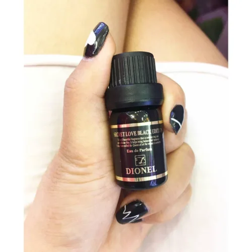Nước hoa vùng kín màu đen Dionel Secret Love Black Edition dung tích 5ml