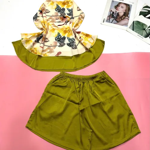 Đồ bộ mango áo 2 dây phối 2 màu cùng nhiều hoạ tiết – một lựa chọn đáng tham khảo trong 2 dây
