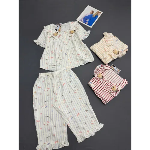 Đồ Bộ Nữ Cotton Hàn Mịn Mát, Cổ Sen, Quần Lửng Họa Tiết Gấu 45-62kg