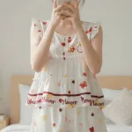 Đồ bộ nữ HT-95239 gồm áo tay cánh tiên và quần đùi chấm bi