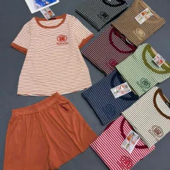 Bộ đồ nữ cotton KH-95411 gồm áo tay ngắn và quần đùi