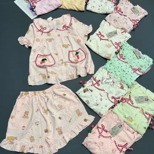 Bộ đồ nữ cotton Hàn gồm áo tay ngắn và quần đùi