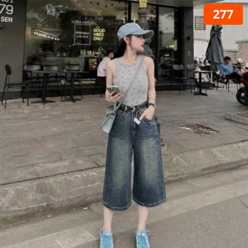 Chỗ sỉ quần Jeans Nữ Thụng - Quầng Thụng Nữ - Váy Jean Nữ Thêu Chanel Vải Đẹp Dày Mềm Không Co Giãn