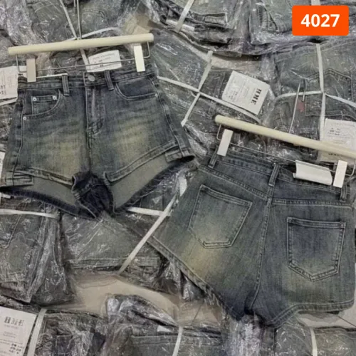 Quần Short Jean Nữ Thêu Logo Không Co Giãn Đứng Form Chuẩn
