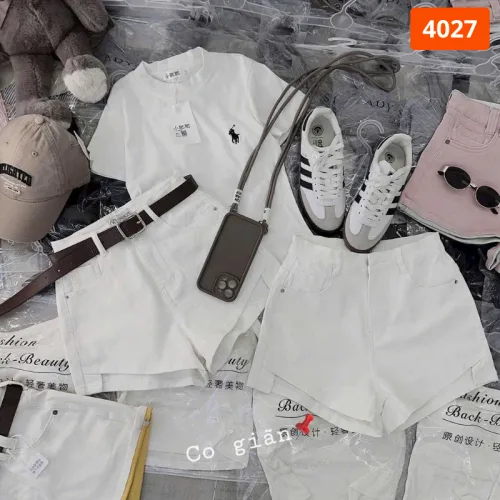 Quần Short Jean Nữ Thêu Logo Không Co Giãn Đứng Form Chuẩn