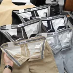 Quần short nam kaki co giãn Rurumen họa tiết nhí QB415