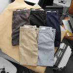 Quần short nam kaki co giãn Rurumen họa tiết nhí QB415